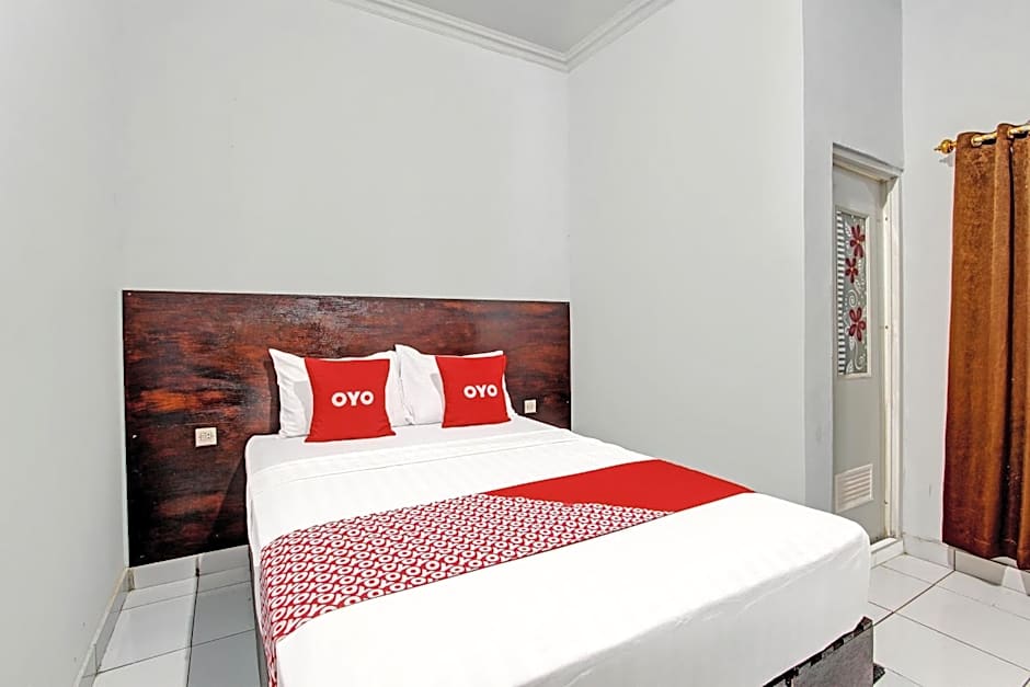 OYO 92289 Hotel Aji Kusuma