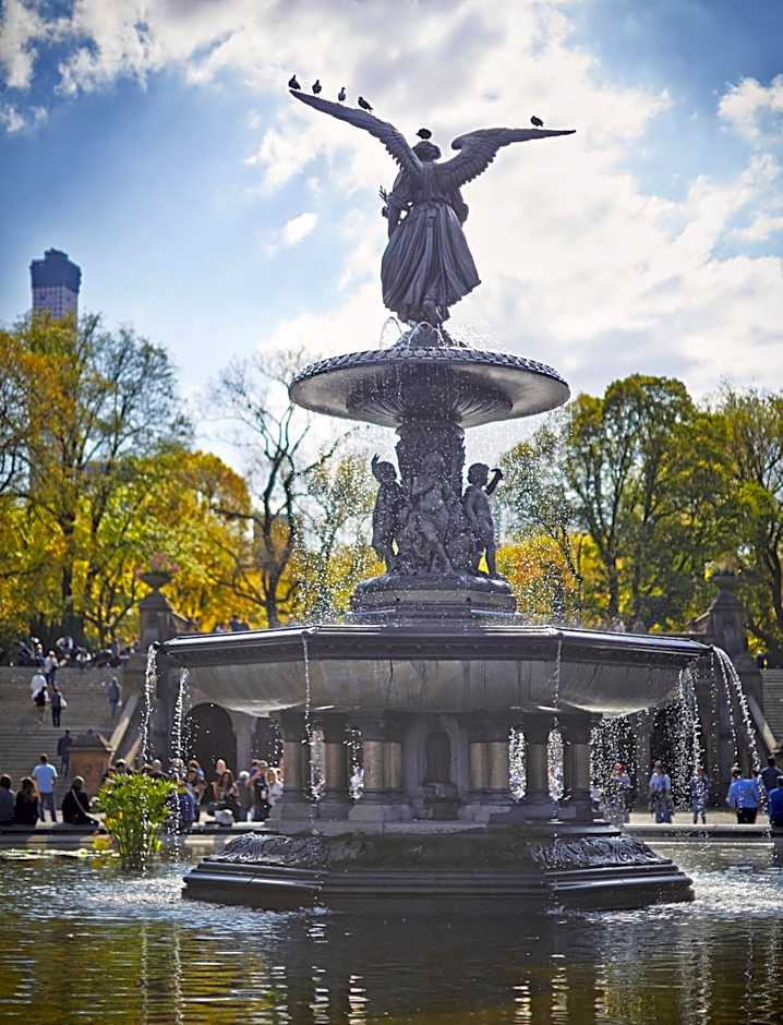 The Gardens Sonesta ES Suites New York