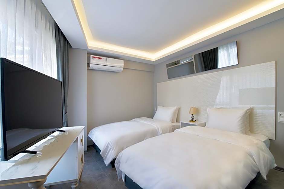Via Ã‡iragan Hotel – Istanbul, FL