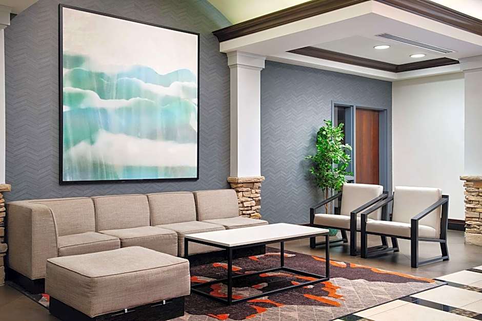 Hyatt House Sterling/Dulles Airport North