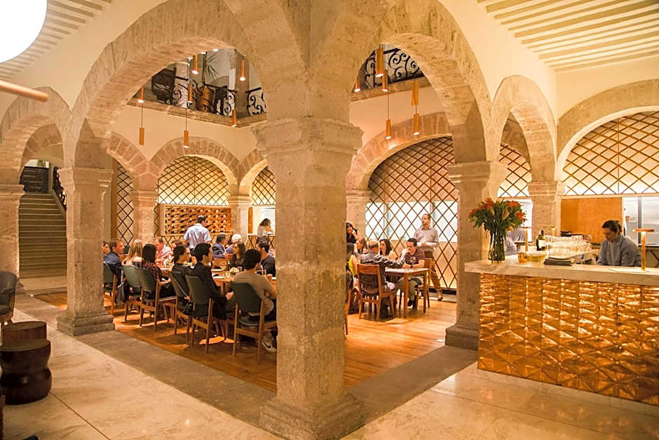 Hotel Herencia By Hosting House