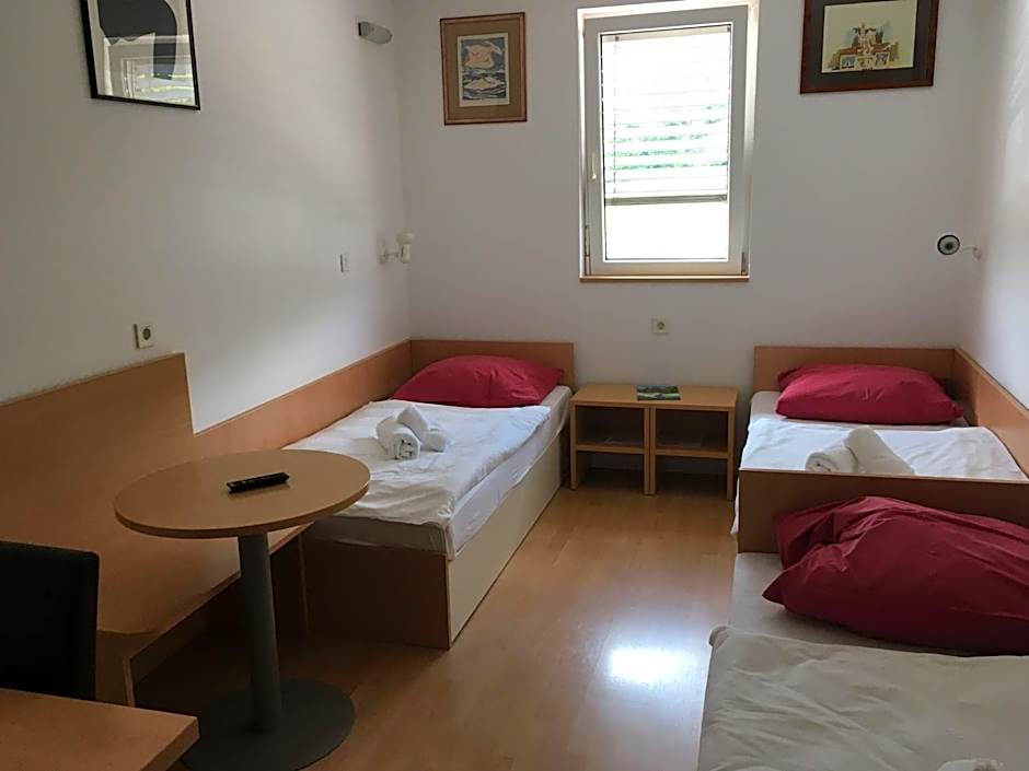 Hotel Galaksija Trebnje