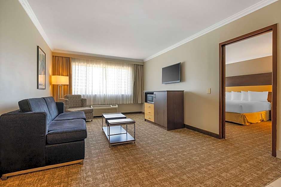 Best Western Los Angeles Worldport Hotel