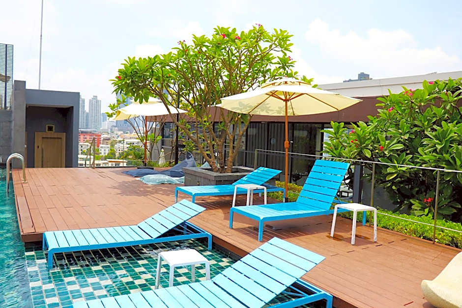 The Residence on Thonglor by UHG