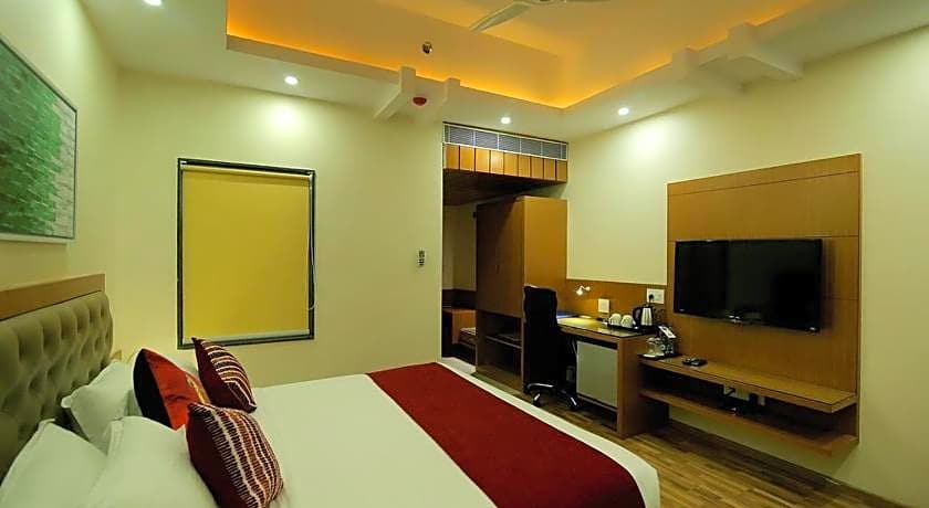 Hotel Hampi International