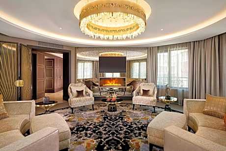 Alexander, Presidential Suite, 1 King