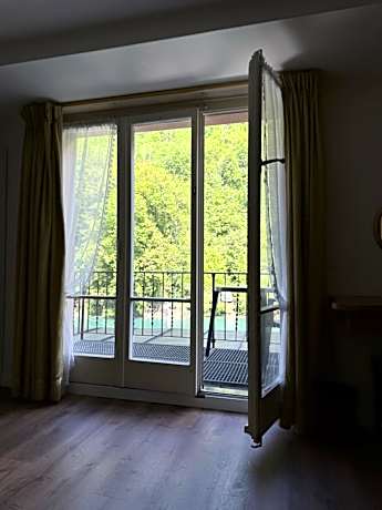 Riverside Comfort Double Room
