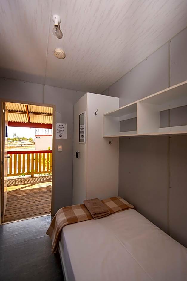 Photo 1 of 6 of Single Room