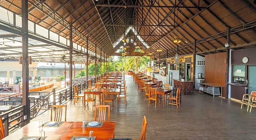 Champasak Grand Hotel