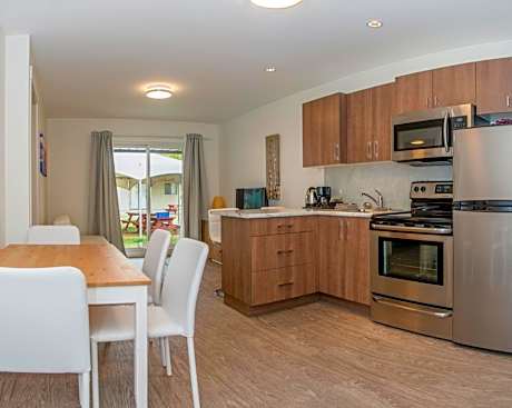 Riverside Resort & RV Park