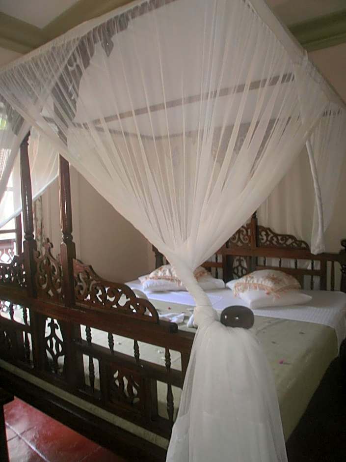 Asmini Palace Hotel