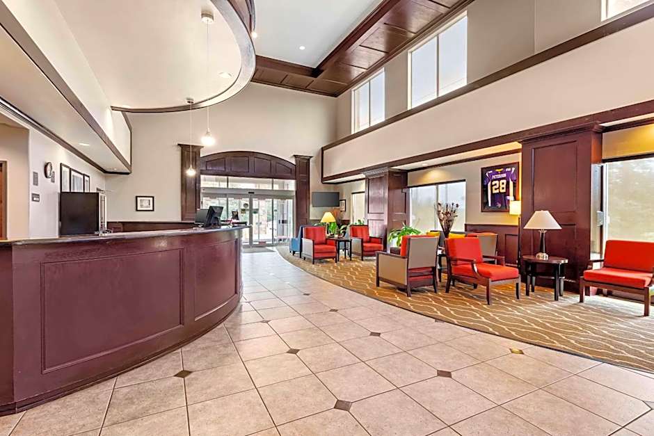 Comfort Suites Palestine