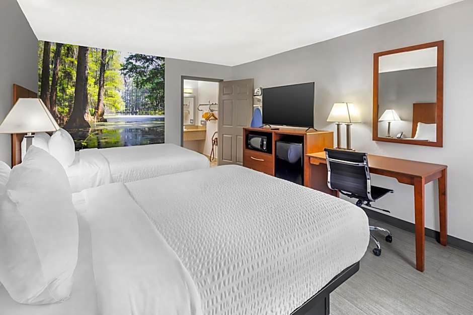 Clarion Pointe Morrow - Atlanta South