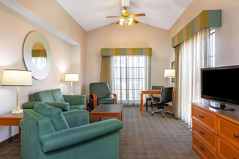 La Quinta Inn by Wyndham El Paso West