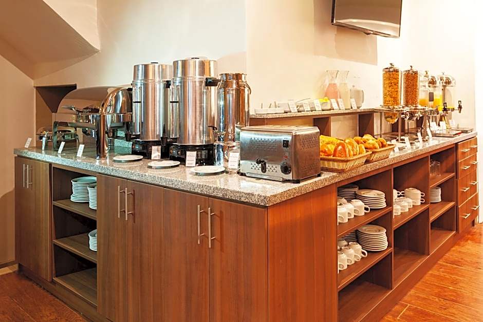 Inti Punku Machupicchu Hotel & Suites