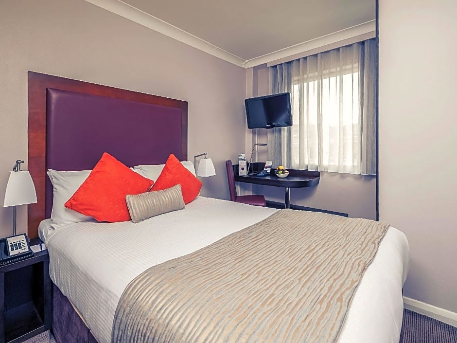 Mercure London Kensington Hotel