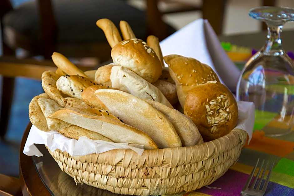 Helnan Auberge Fayoum