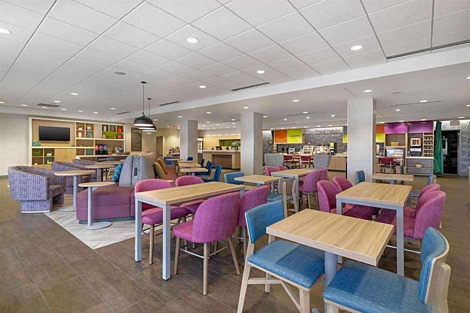 Home2 Suites by Hilton Queensbury Lake George