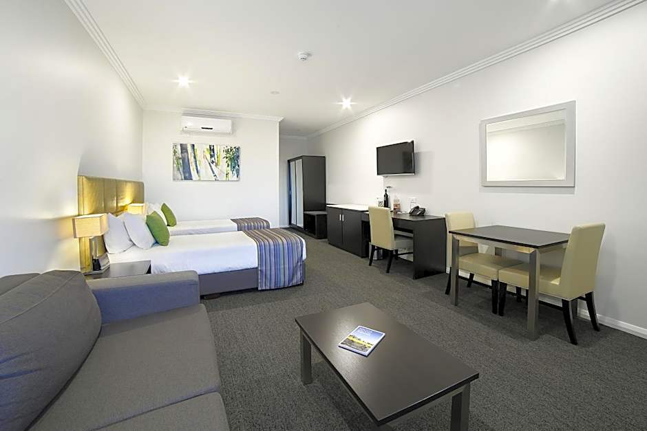 Best Western Plus Bolton on the Park