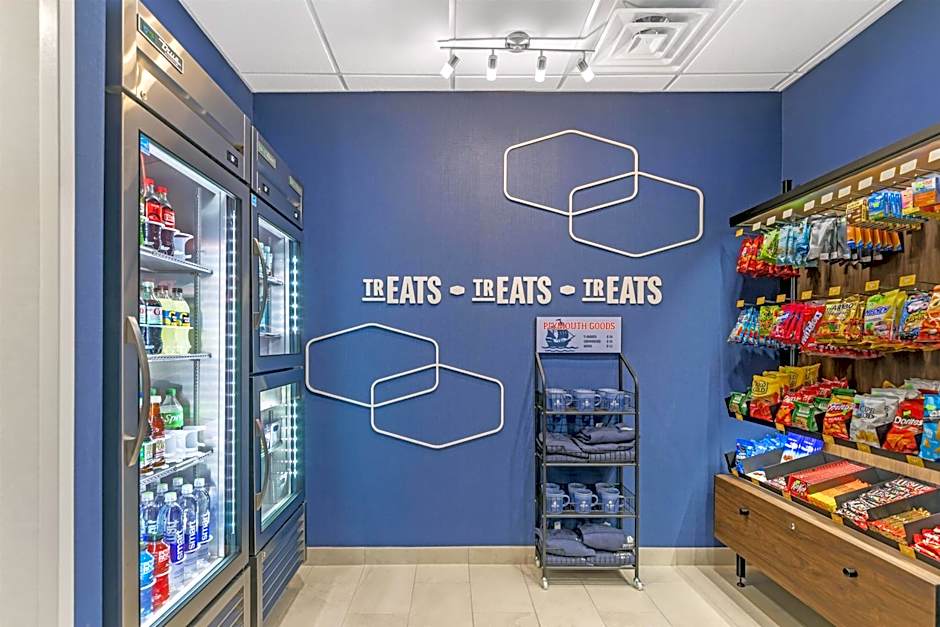 Hampton Inn By Hilton & Suites Plymouth