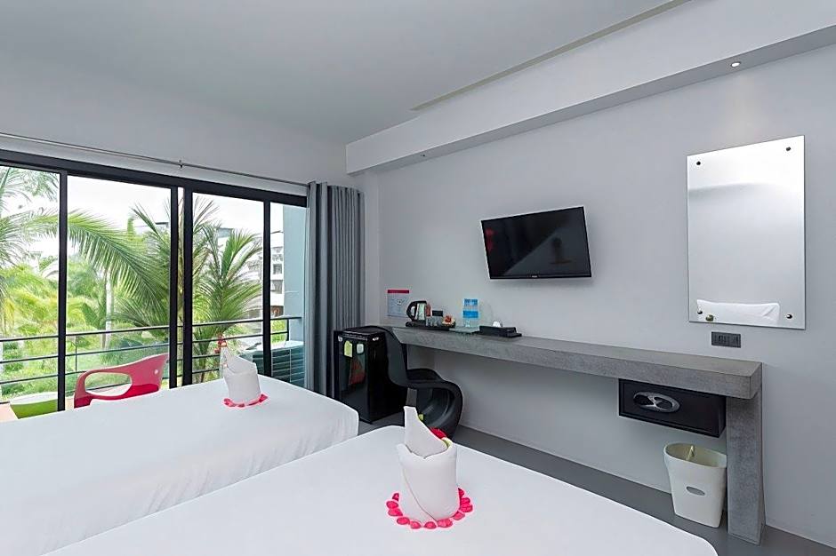 Riverside Hotel (SHA Plus)