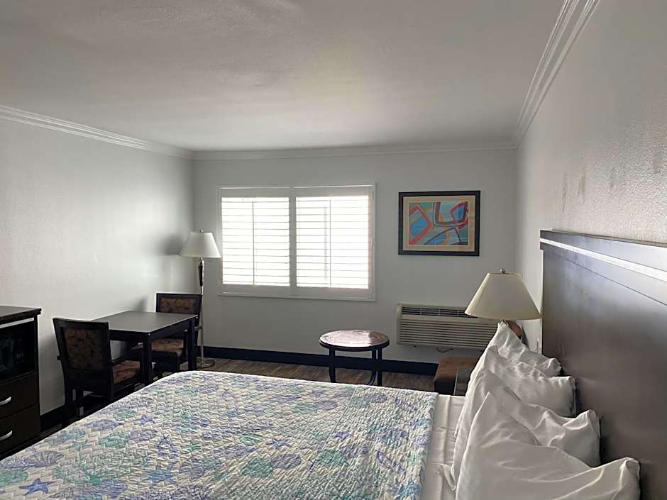 Ocean Surf Inn & Suites