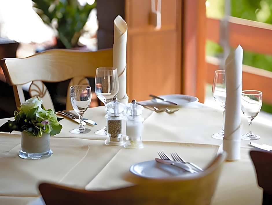Restaurant-Hotel Maien