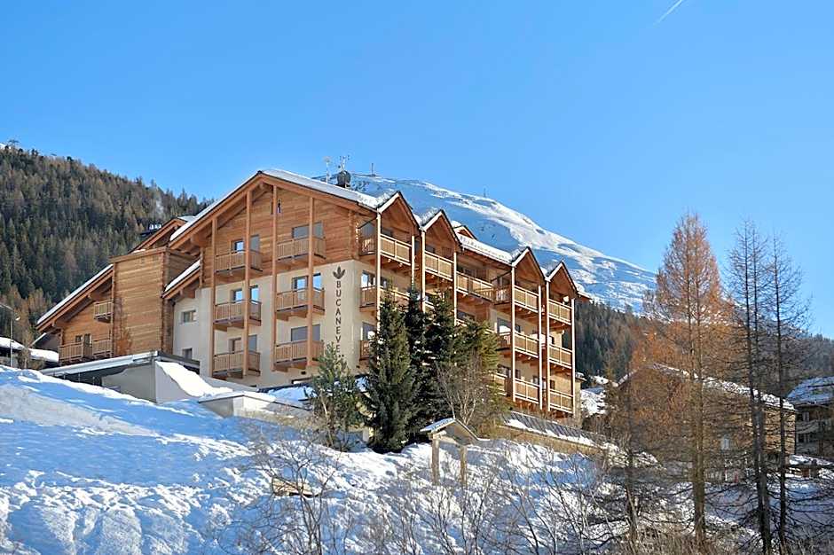 Hotel Bucaneve