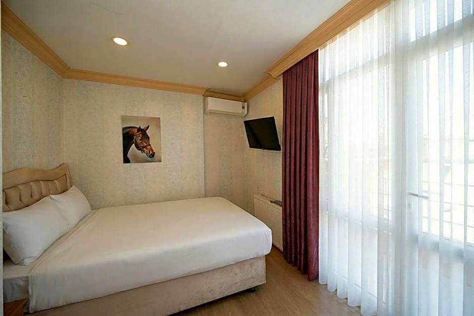 Maxwell Hotel
