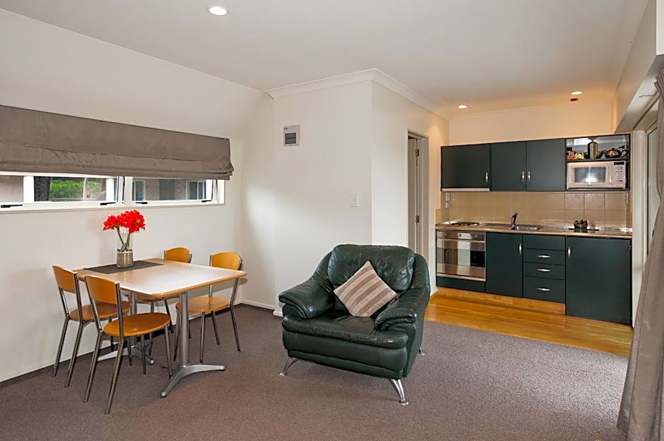 Colombo in the City Motel