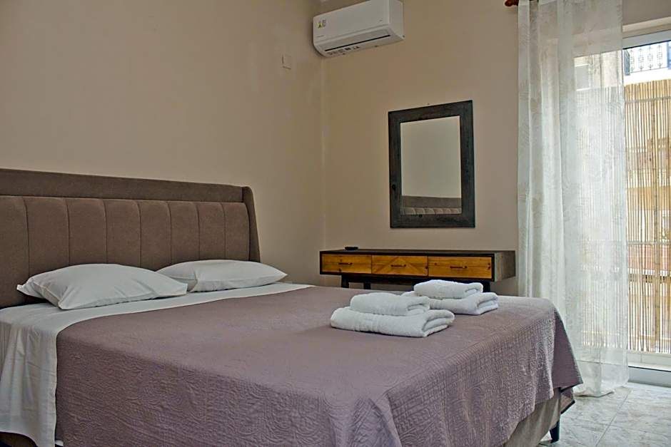 Danaos Hotel