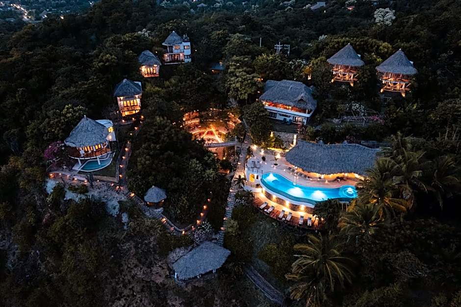 ZOA Hotel - Adults Only