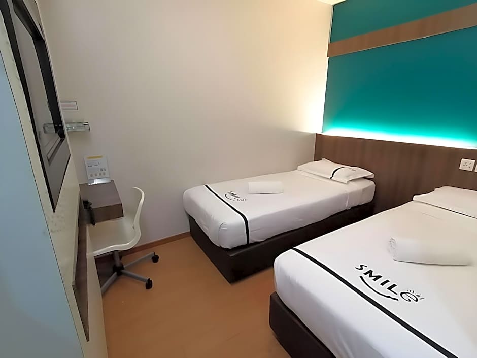 Smile Hotel Subang Usj