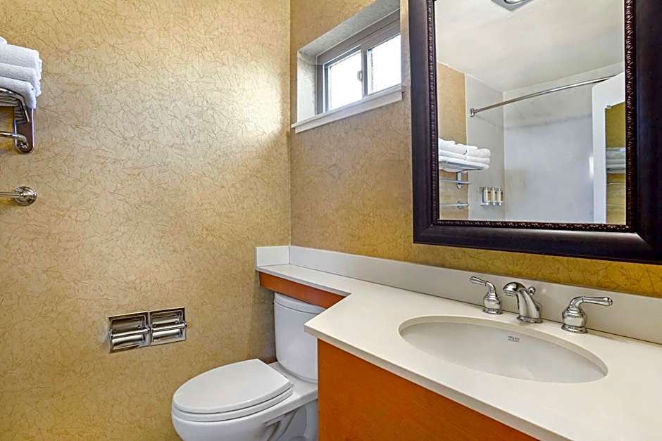 Best Western Plus Black Oak