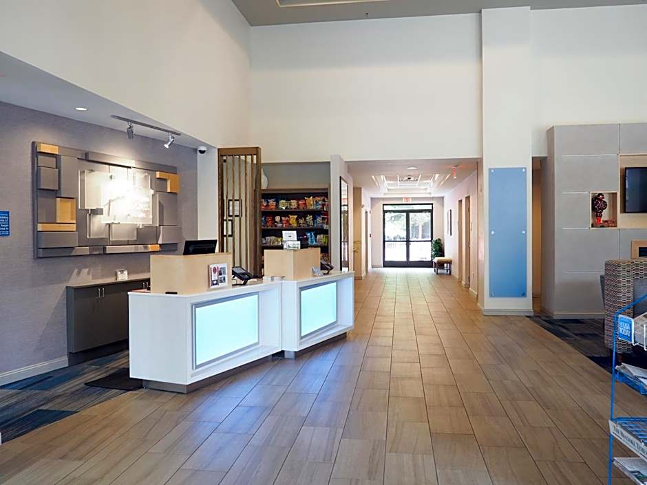 Holiday Inn Express and Suites Blacksburg- University Area By IHG