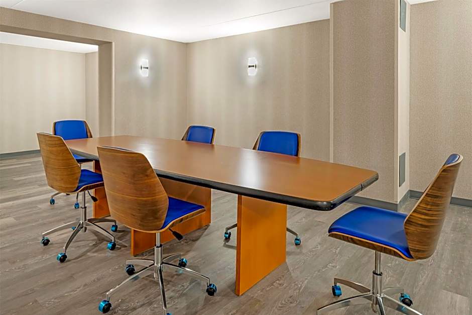 Best Western Plus Miamisburg-Dayton Suites, Banquets & Hotel