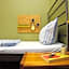 Amstel House Hostel