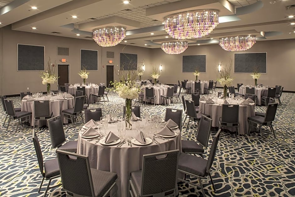 DoubleTree by Hilton Hotel Jacksonville Airport