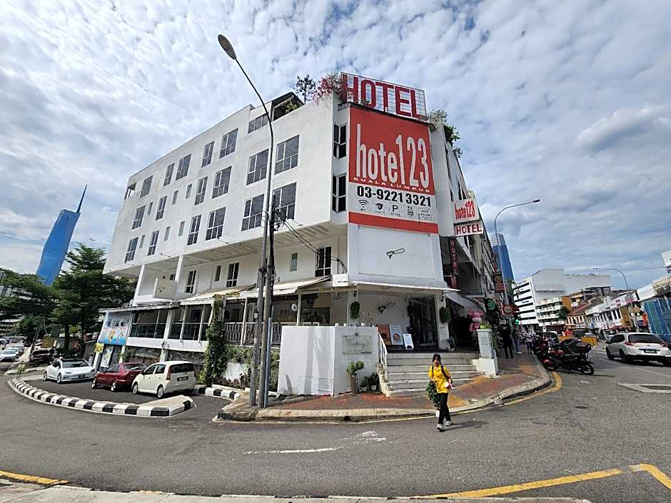 Photo 1 of 50 of Hote123 - Hotel