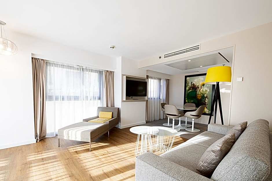 Renaissance by Marriott Aix-en-Provence Hotel