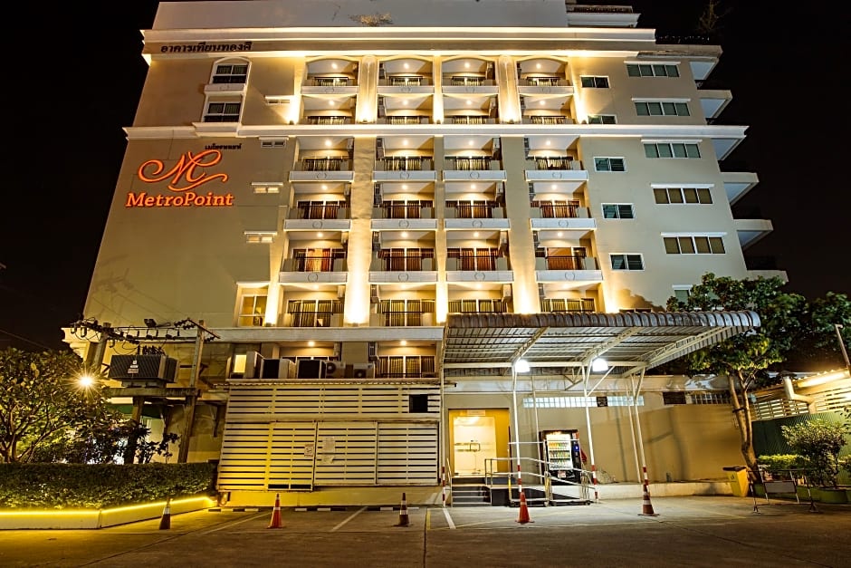 Metro Point Bangkok