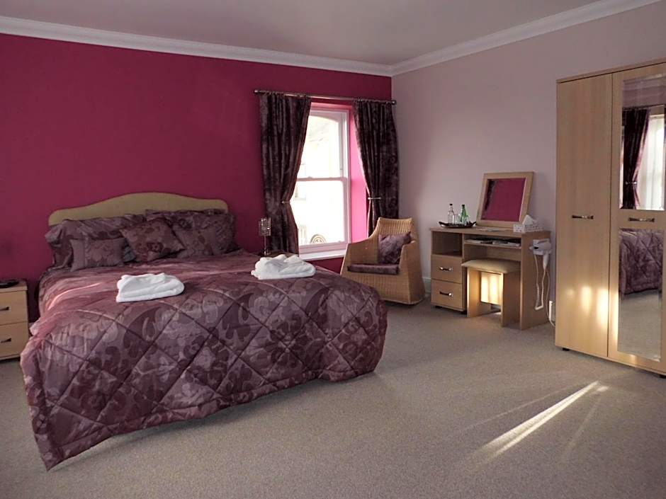 The Golden Lion Hotel