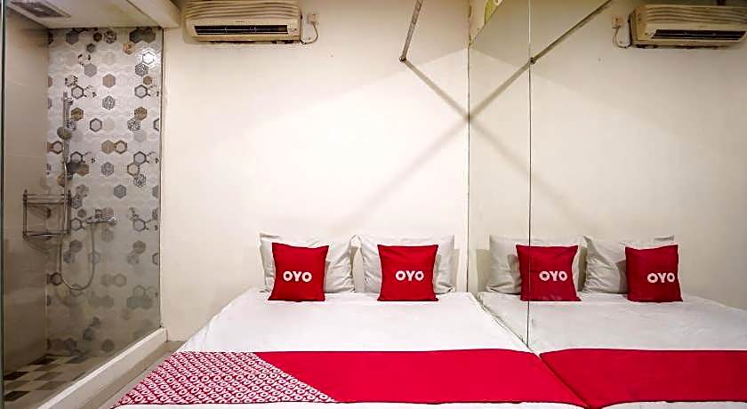 Super OYO Capital O 92633 Spring Hotel Gubeng