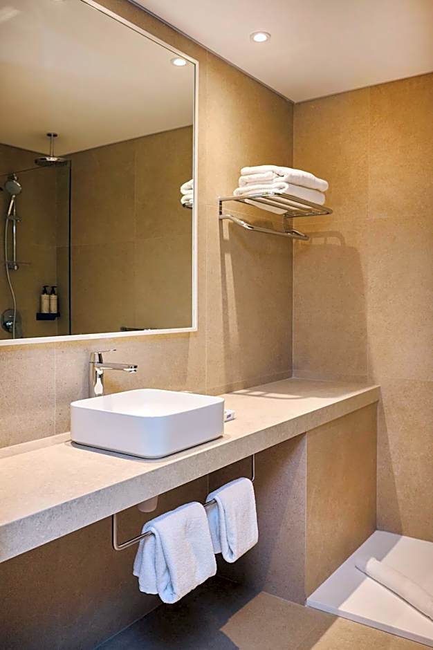 Sunrise Oasis Hotel & Waterpark