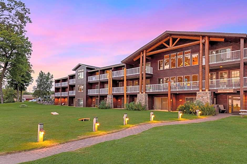 Best Western Premier The Lodge On Lake Detroit