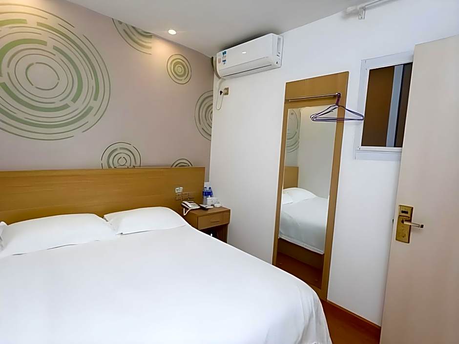 GreenTree Inn Zhejiang Ningbo South Railway Station Express Hotel