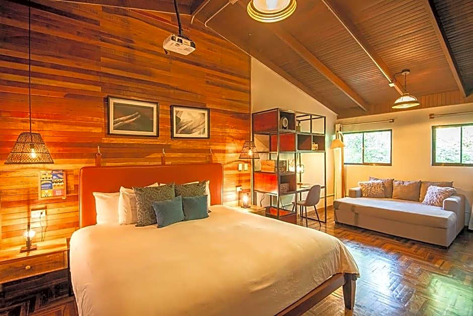 Socialtel Monteverde