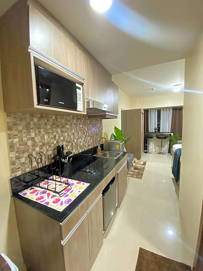 Stunning Sea View Studio Unit@ Horizons 101