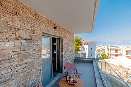 Deluxe Double Room with Balcony and Sea View