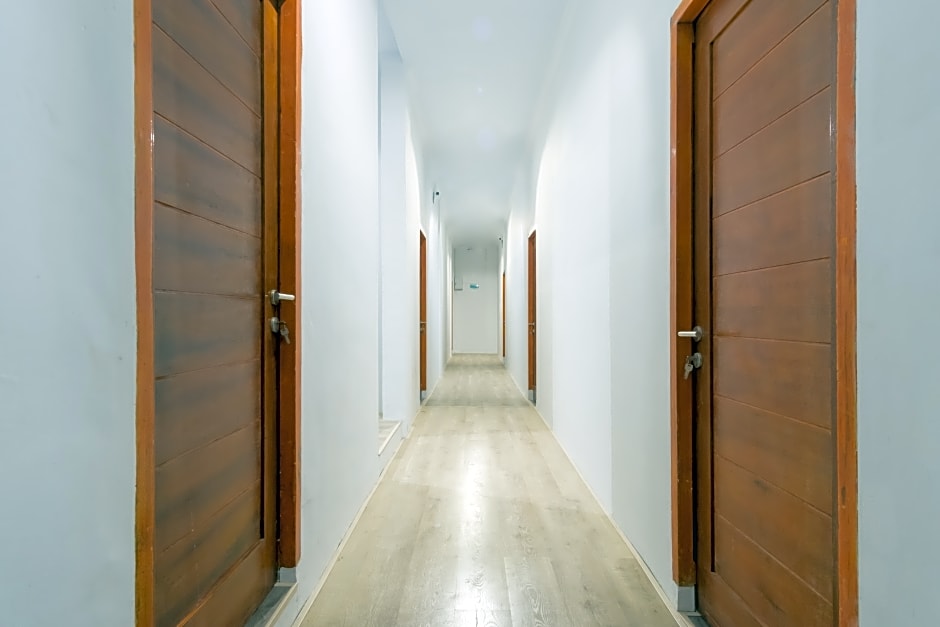 835 Metropolitan Home Stay